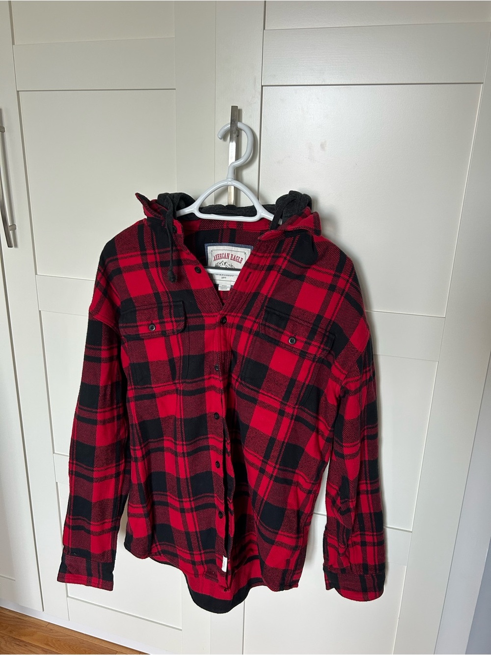 Men’s American Eagle AE Hooded Flannel Shirt Plaid Shirt Jacket Red & Black